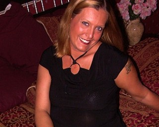 Horny housewife munching on cock and cum